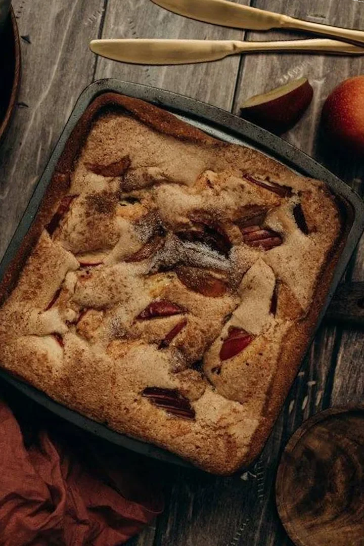 Baked Protein Oats with Apple & Walnuts